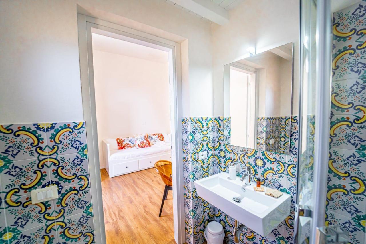 קאסטלמארה דל גולפו Gioia Mia Suites מראה חיצוני תמונה
