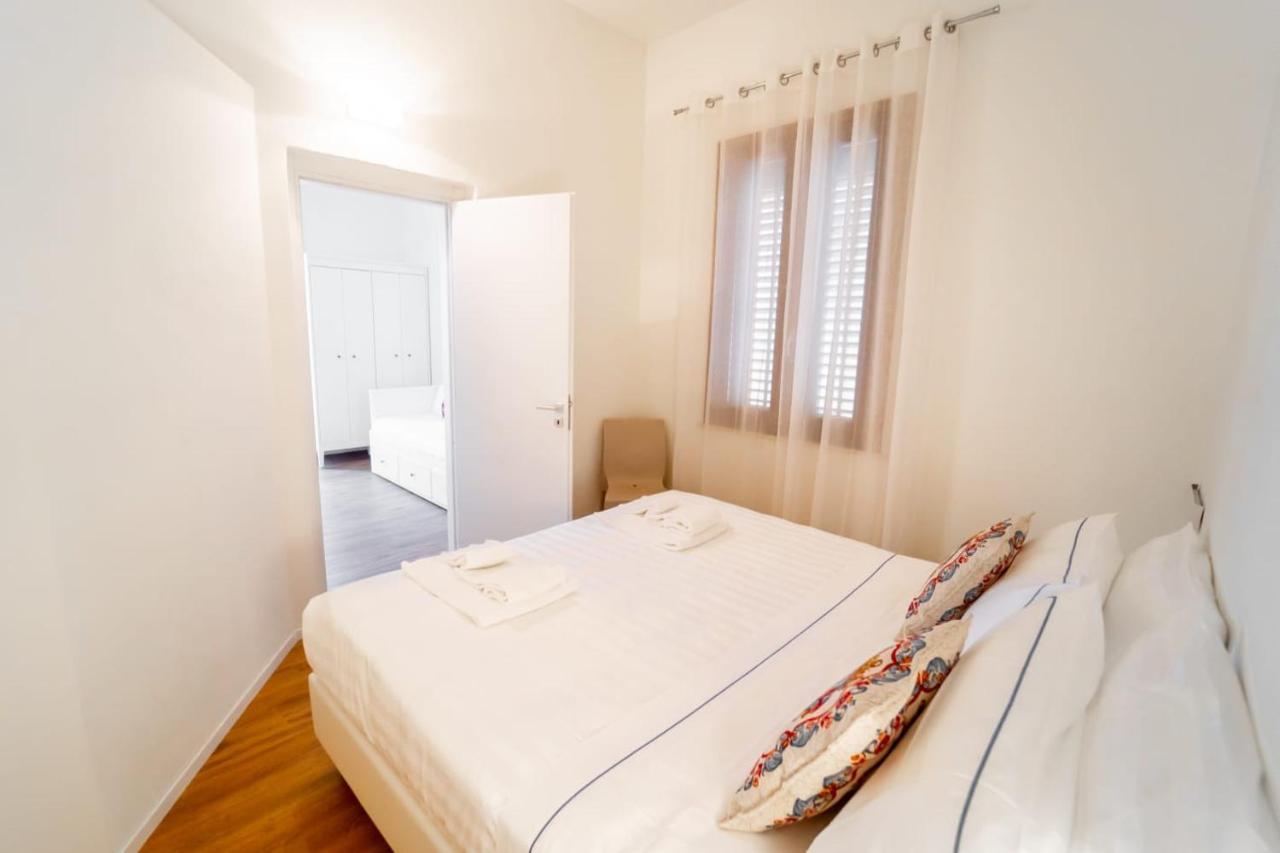 קאסטלמארה דל גולפו Gioia Mia Suites מראה חיצוני תמונה