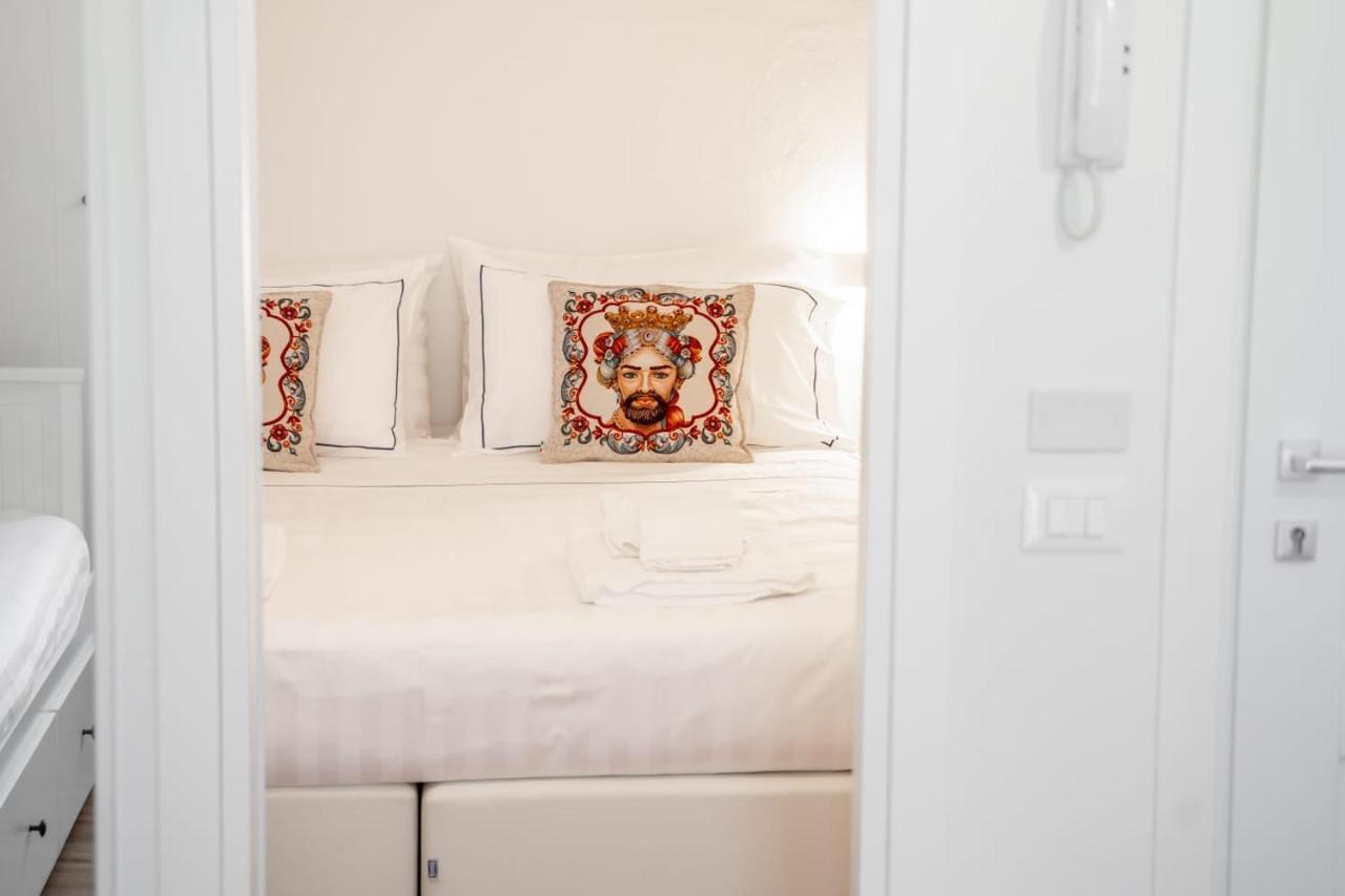 קאסטלמארה דל גולפו Gioia Mia Suites מראה חיצוני תמונה