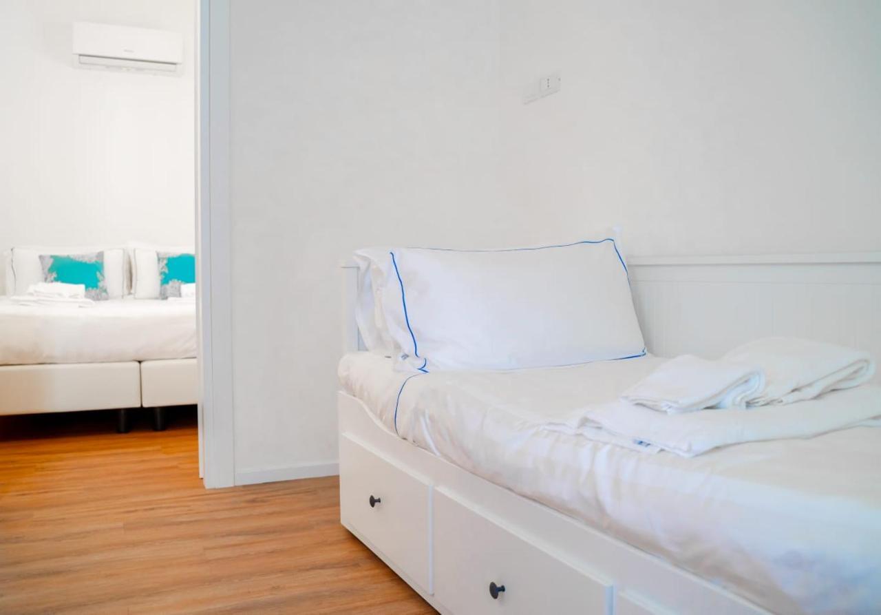 קאסטלמארה דל גולפו Gioia Mia Suites מראה חיצוני תמונה
